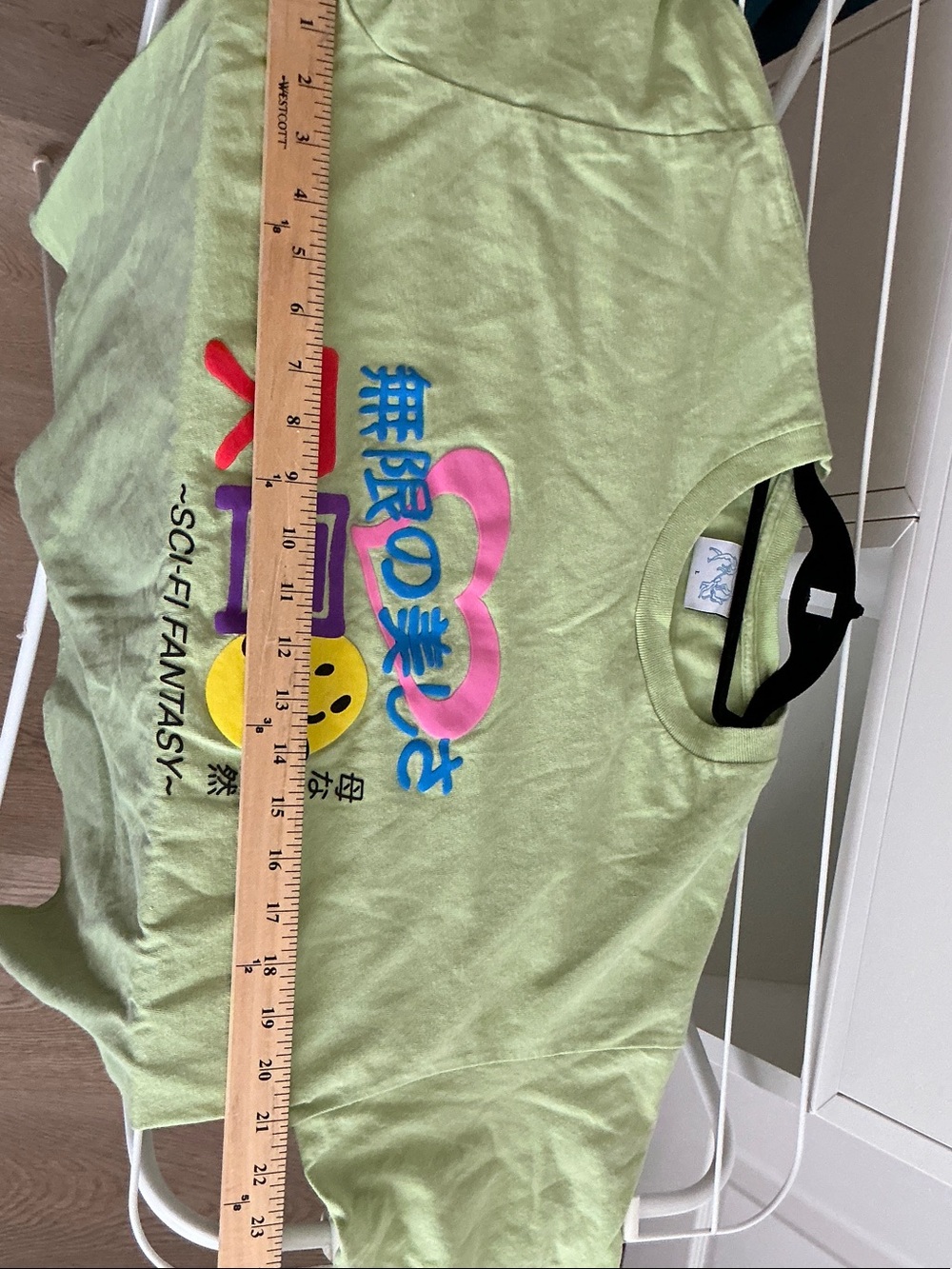 Lime Green Graphic T-Shirt - Sci-Fi Men's Size L - Picture 4 of 6